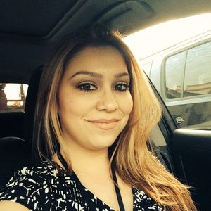 Meet your Posher, Vanessa